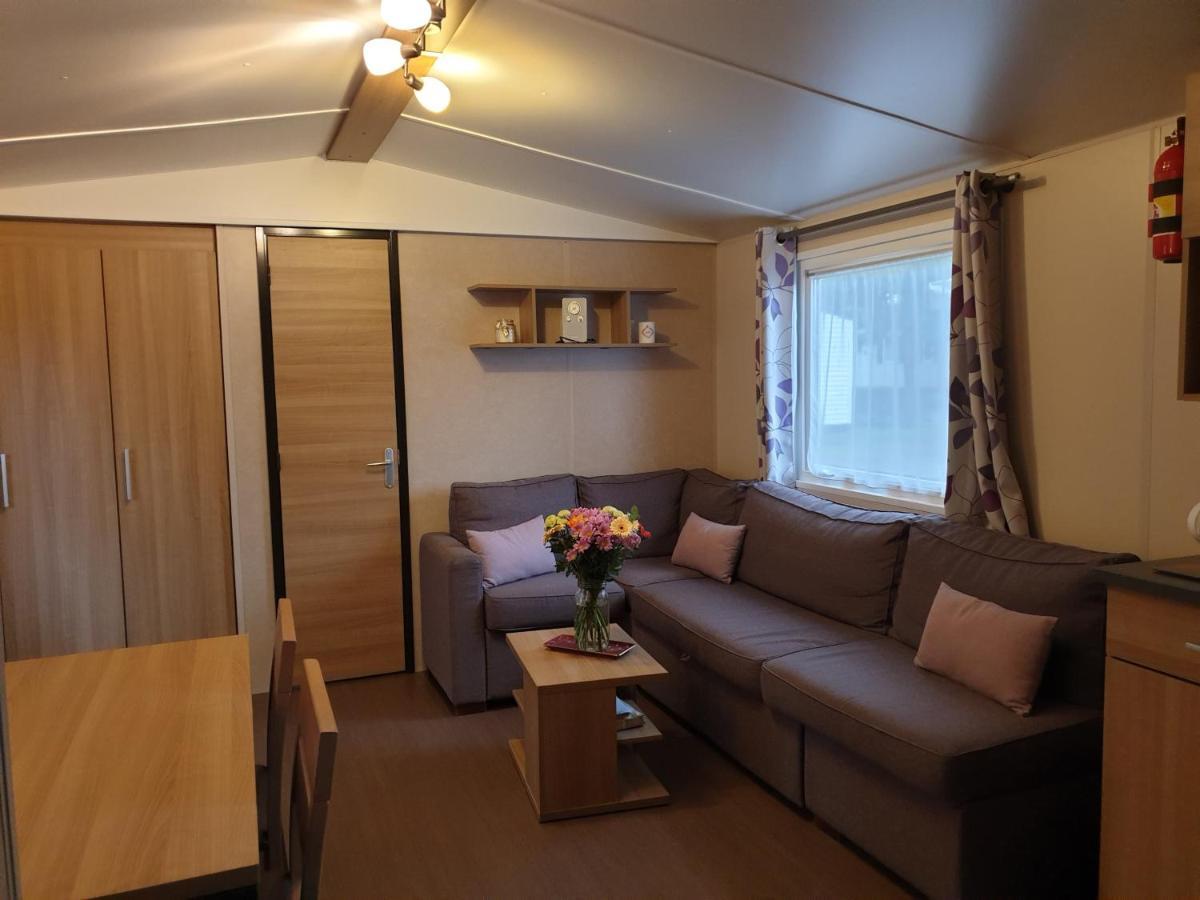 Mobil-Home Confort Camping Le Bois Masson Сен-Жан-де-Мон Екстер'єр фото