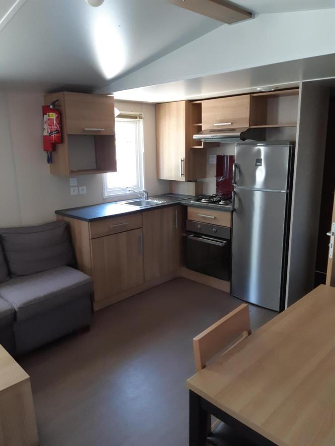 Mobil-Home Confort Camping Le Bois Masson Сен-Жан-де-Мон Екстер'єр фото